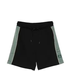 Спортивные шорты на завязке