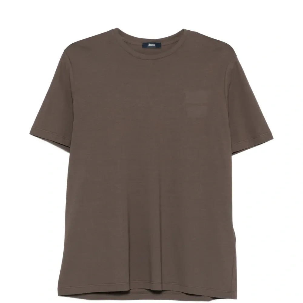 Футболка с круглым вырезом