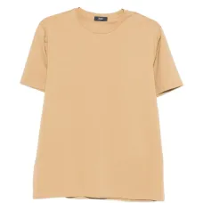 Футболка с круглым вырезом