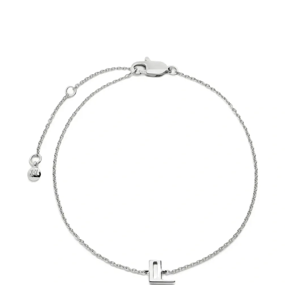 Цепочный браслет с подвеской-инициалом