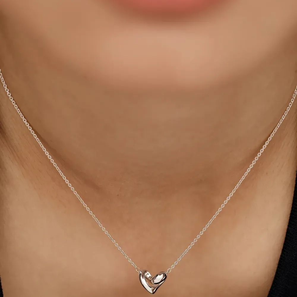 Колье с подвеской