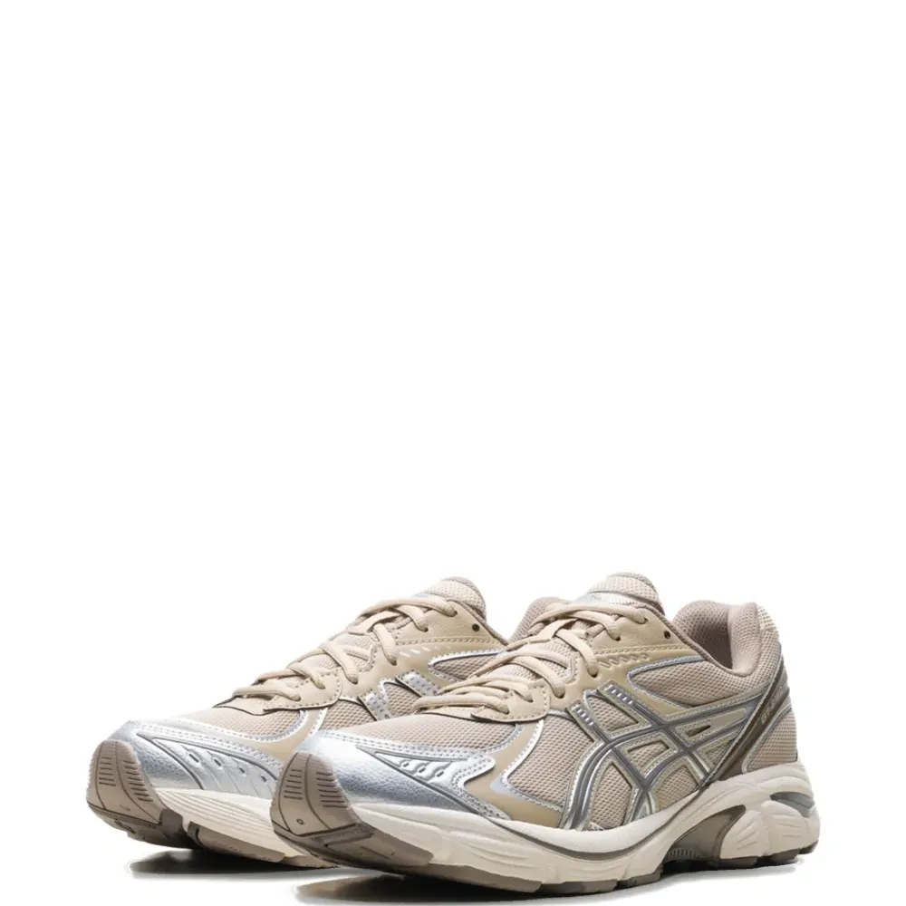 Кроссовки GT-2160 на шнуровке