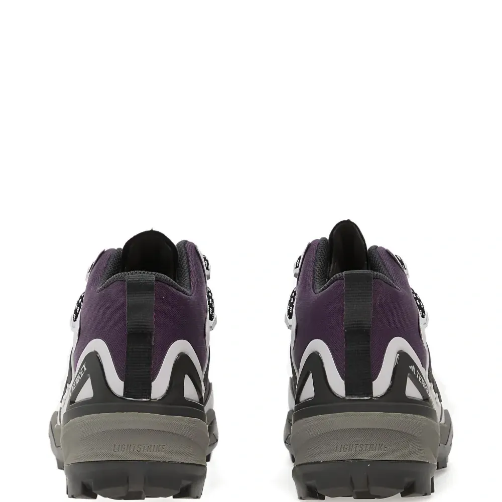 Кроссовки Terrex Skychaser Mid на шнуровке с полосками