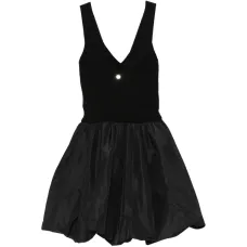 Мини-платье с украшениями и V-образным вырезом