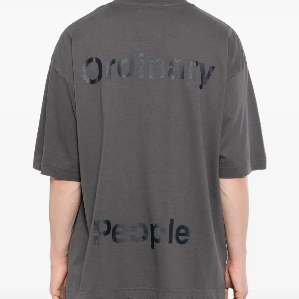 Детская футболка с рисунком Леона