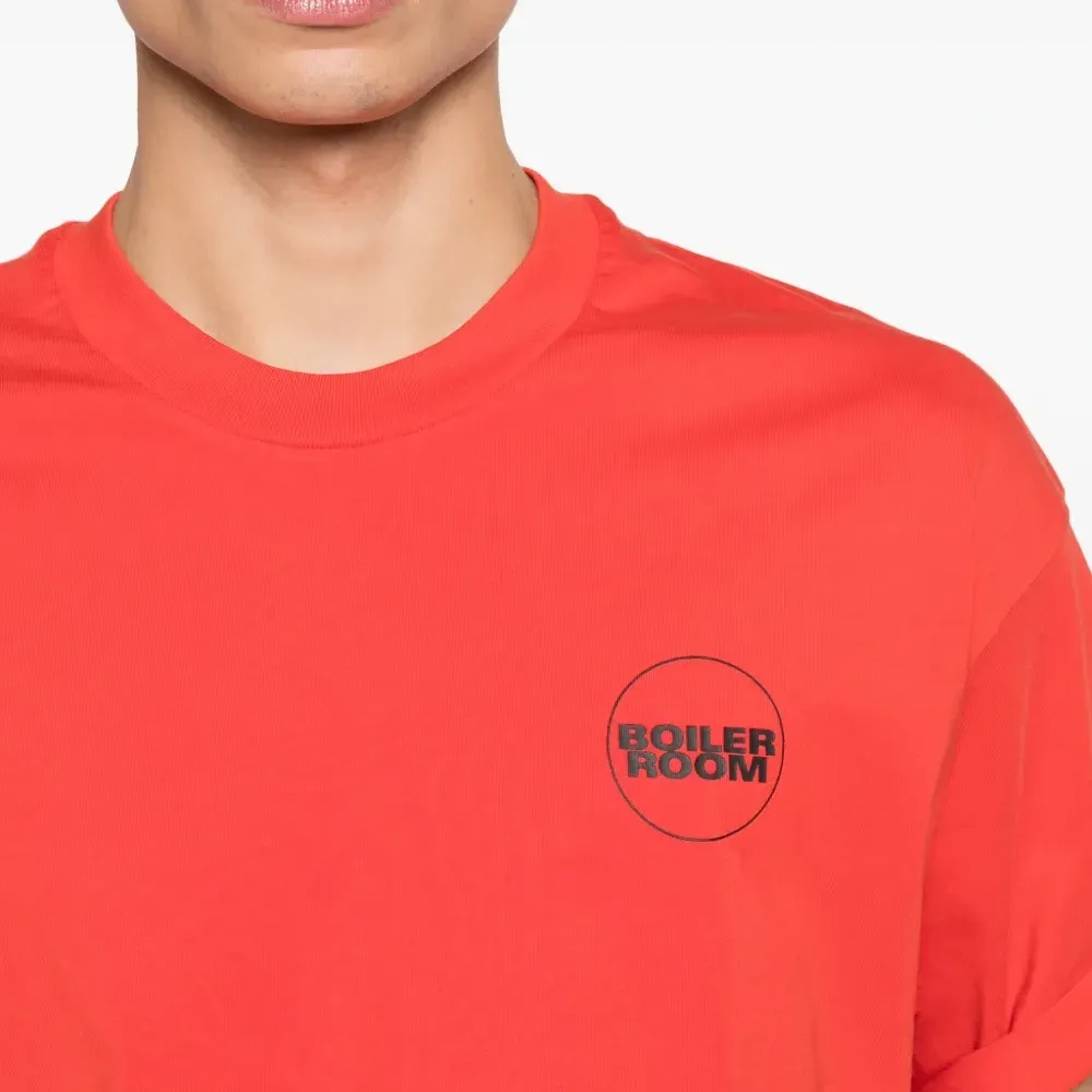 Футболка с логотипом