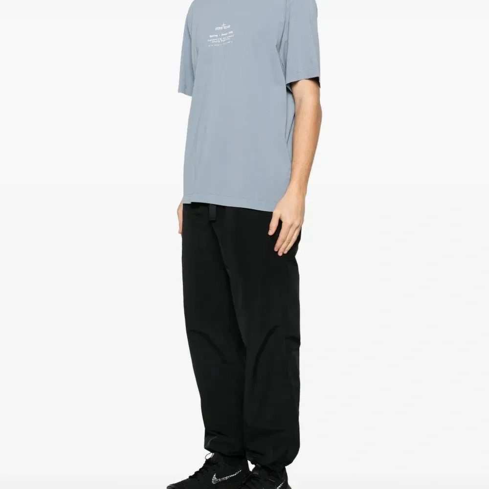 Футболка Compass