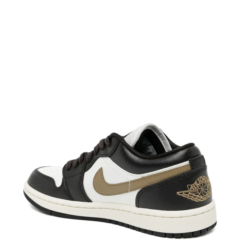 Кроссовки Air Jordan 1 Low