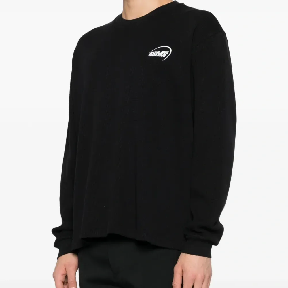 Свитшот в рубчик с принтом-логотипом