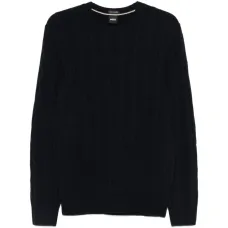 Свитер с V-образным вырезом и косичкой