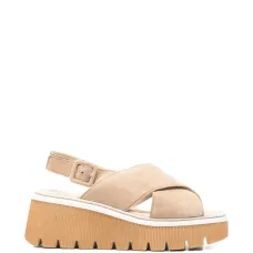 Босоножки на платформе с перекрещивающимися ремешками