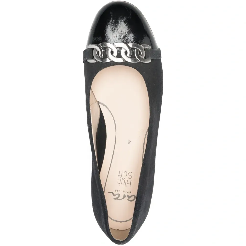 Балетки с цепочкой