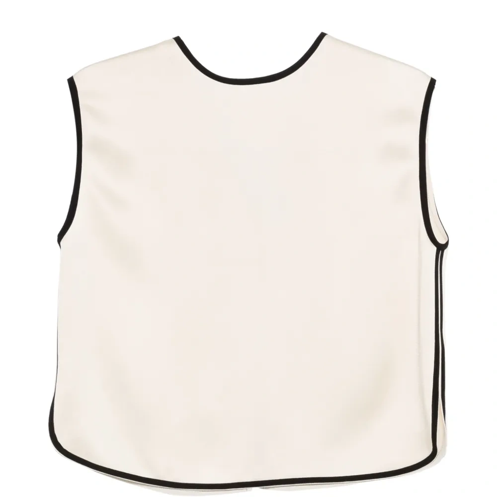 Топ с контрастной отделкой Топ с контрастной отделкой