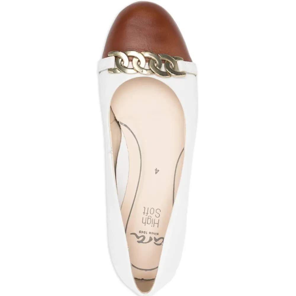 Балетки с цепочкой