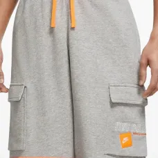 Спортивные шорты из ткани