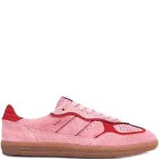 Кроссовки с перфорированными вставками Кроссовки с перфорированными вставками