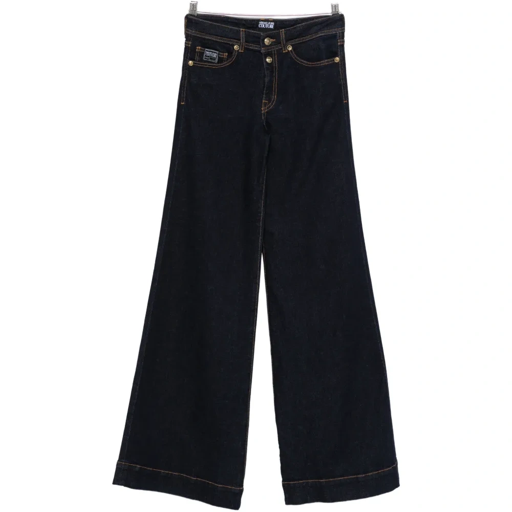 Джинсы на пуговицах