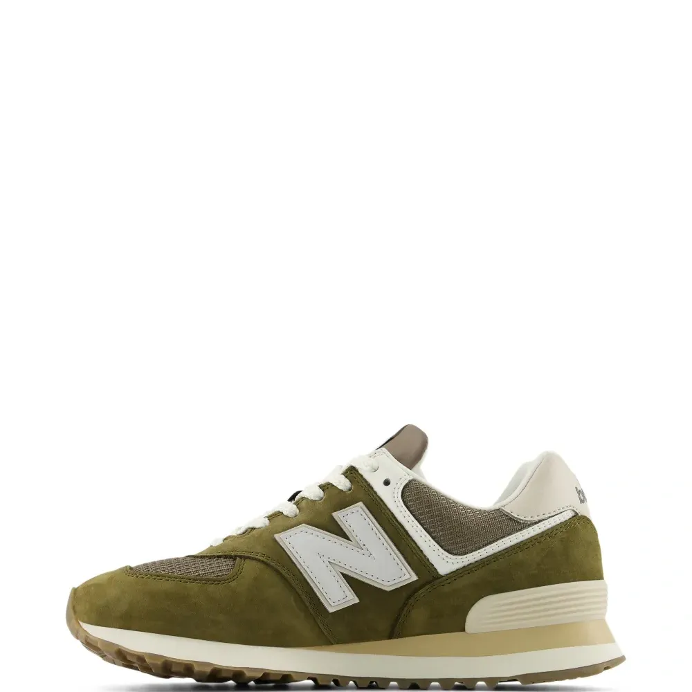 Кроссовки с логотипом