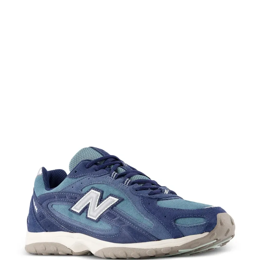 Кроссовки 204L с аппликацией