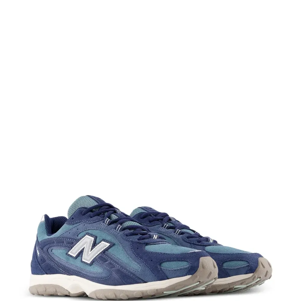 Кроссовки 204L с аппликацией