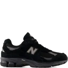 Кроссовки со вставками