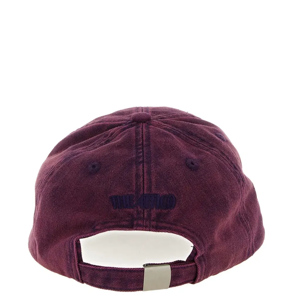 Бейсболка с выцветшей вышивкой логотипа