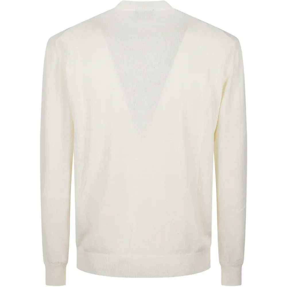 Вязаный свитер с круглым вырезом