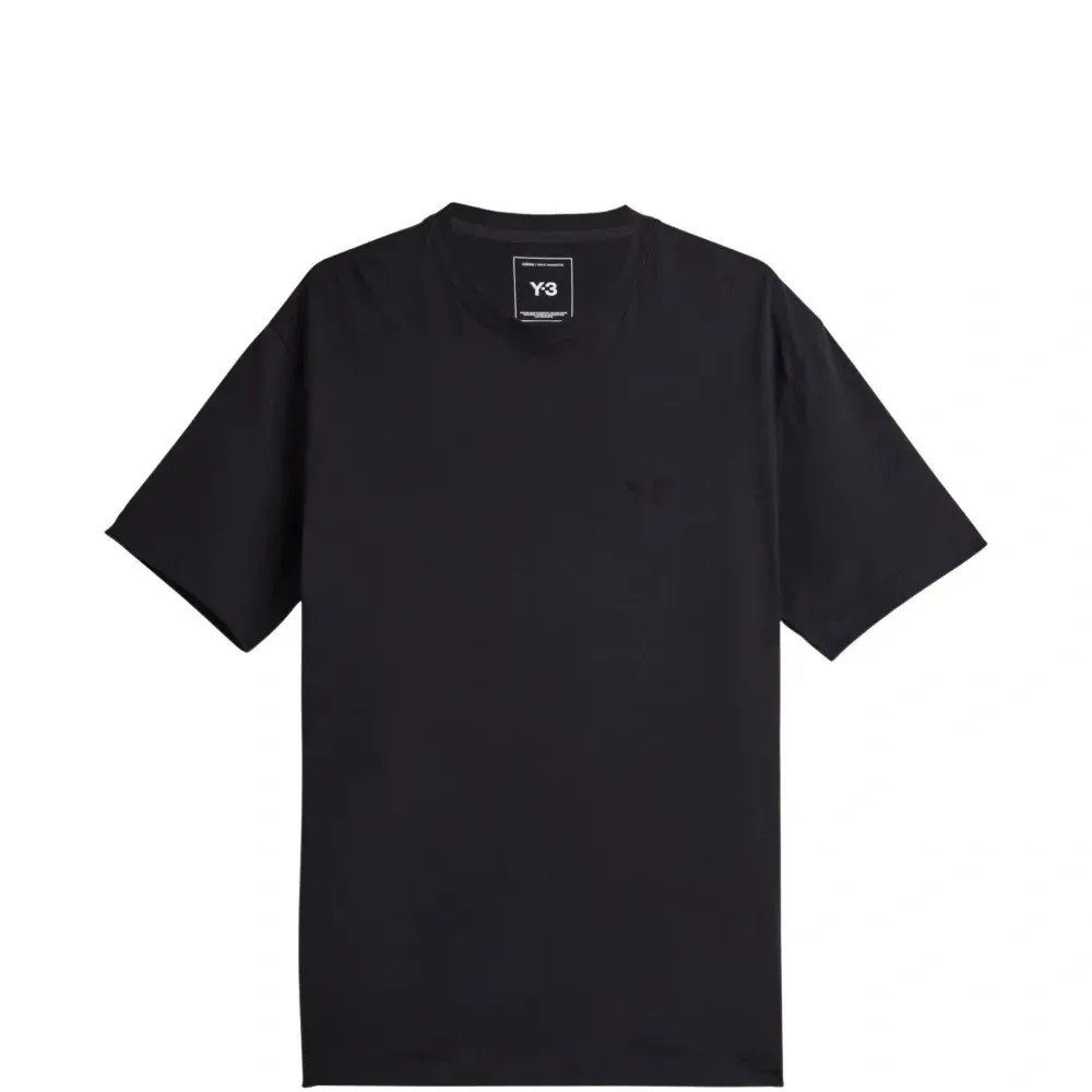 Футболка с логотипом