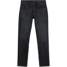 Джинсы с пятью карманами