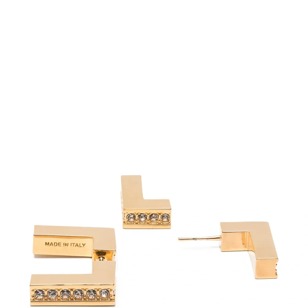 Серьги, украшенные кристаллами