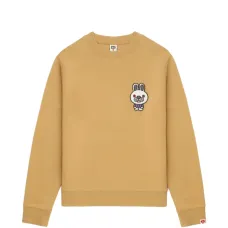 Свитшот с аппликацией и круглым вырезом