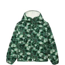 Камуфляжная куртка с капюшоном