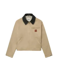 Куртка с воротником и нашивкой с логотипом