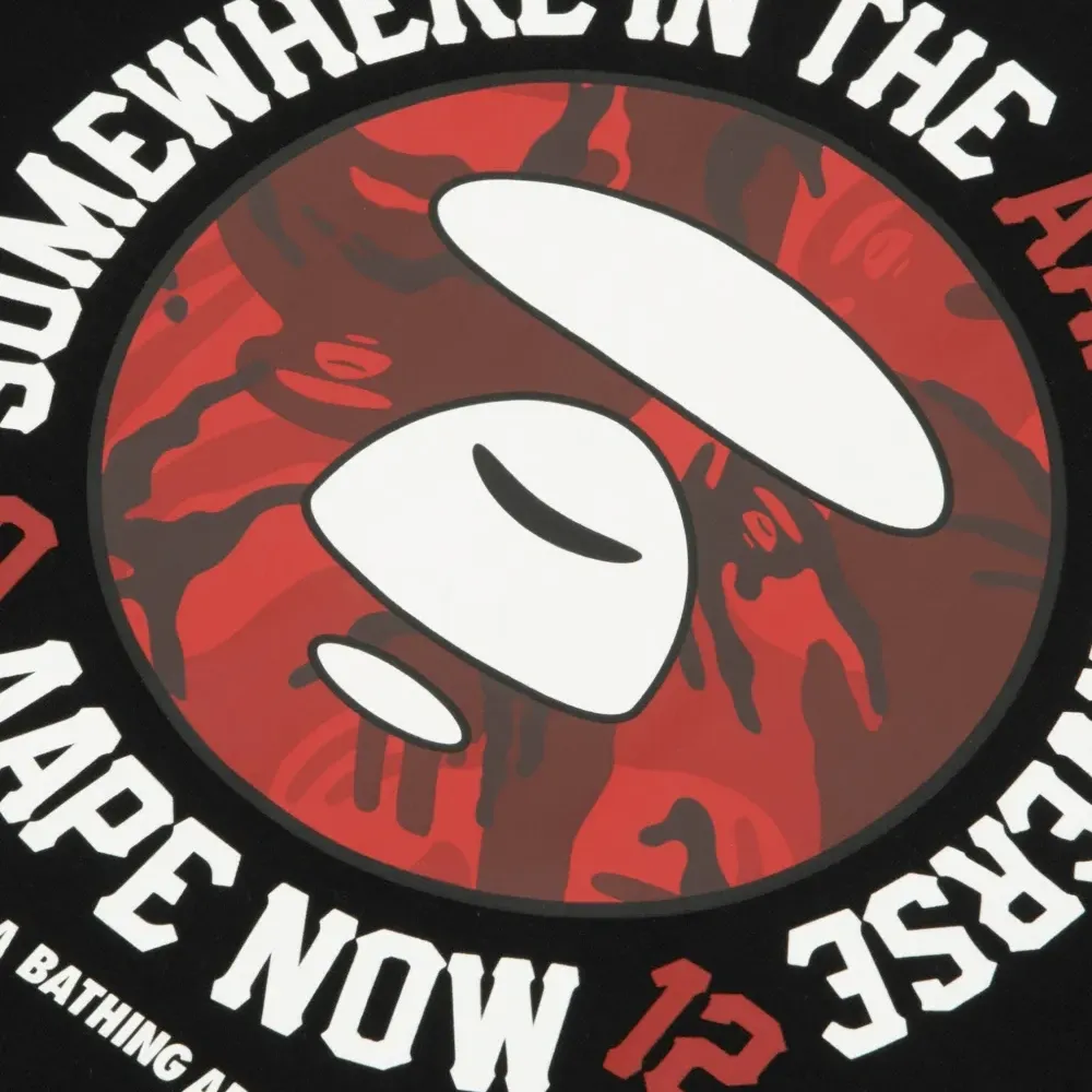 Футболка с логотипом