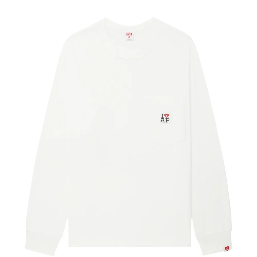 Футболка с графическим принтом и карманом