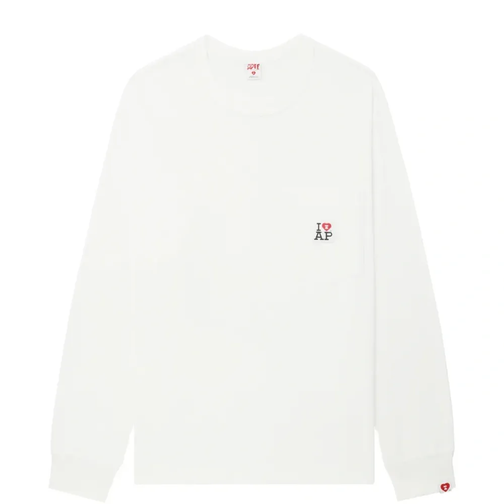 Футболка с графическим принтом и карманом