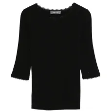 Футболка с кружевной отделкой Футболка с кружевной отделкой