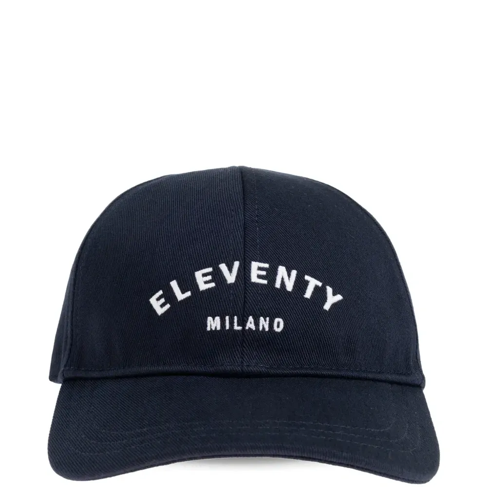 Бейсболка с вышивкой Бейсболка с вышивкой