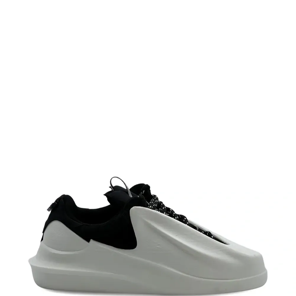 Кроссовки Hyper M2