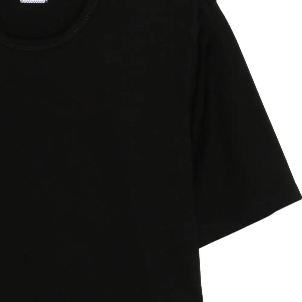 Футболка с логотипом