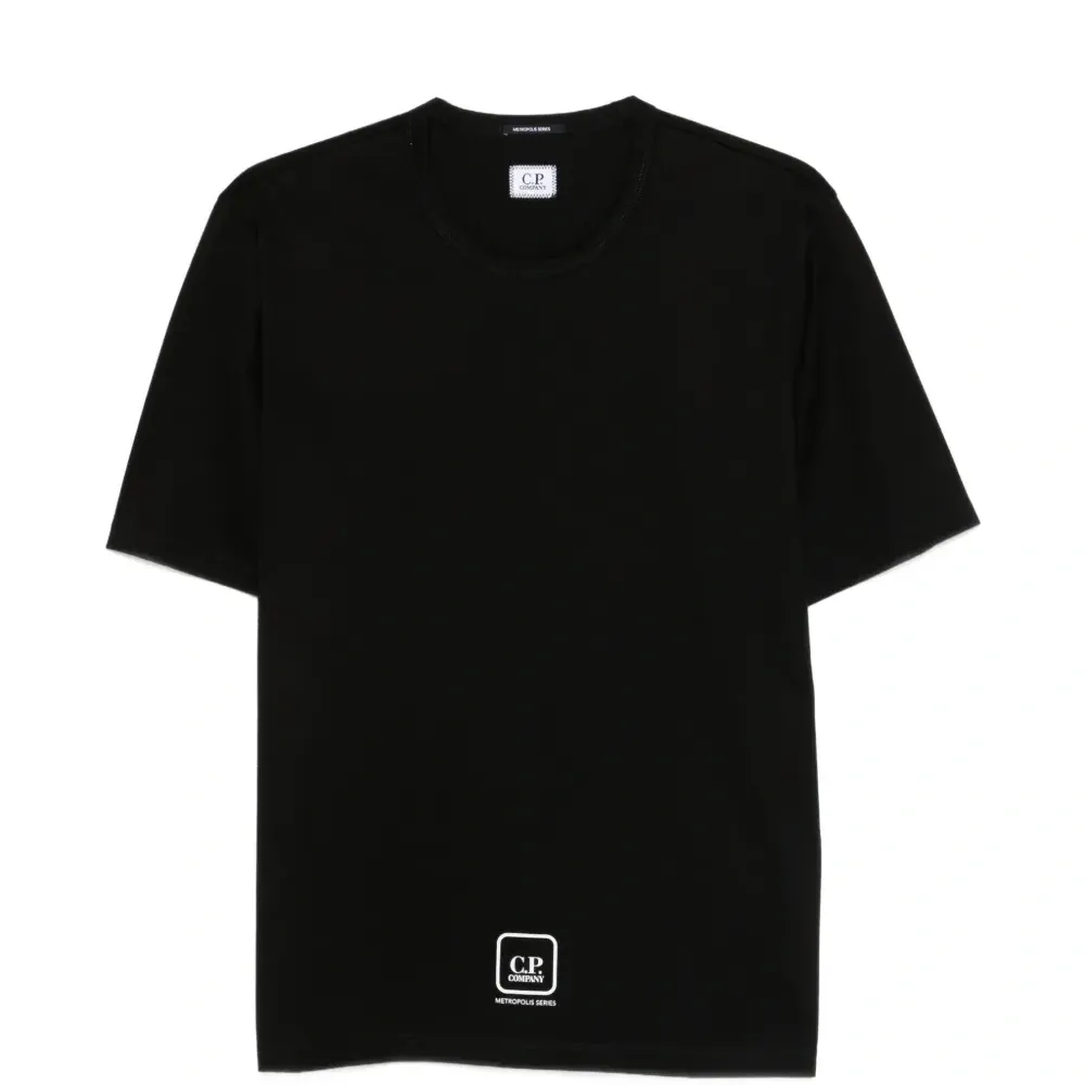 Футболка с логотипом