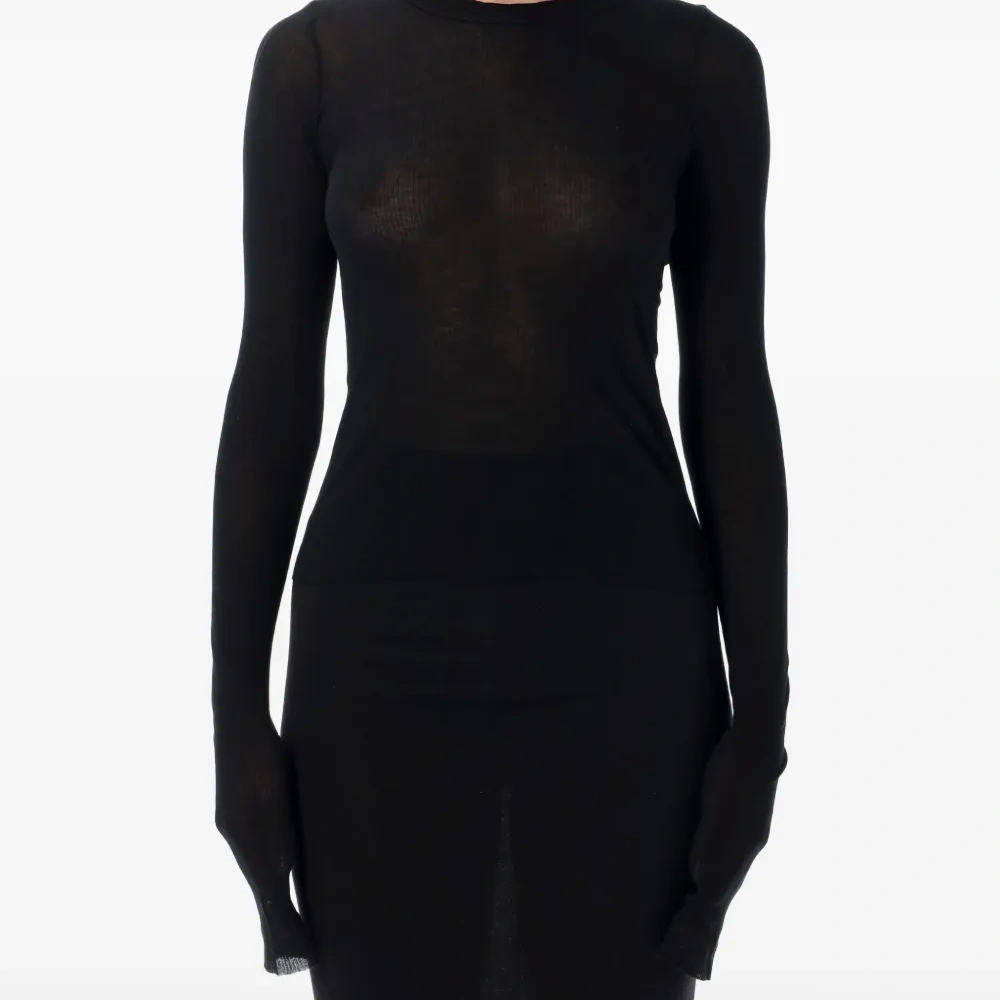 Топ с длинными рукавами