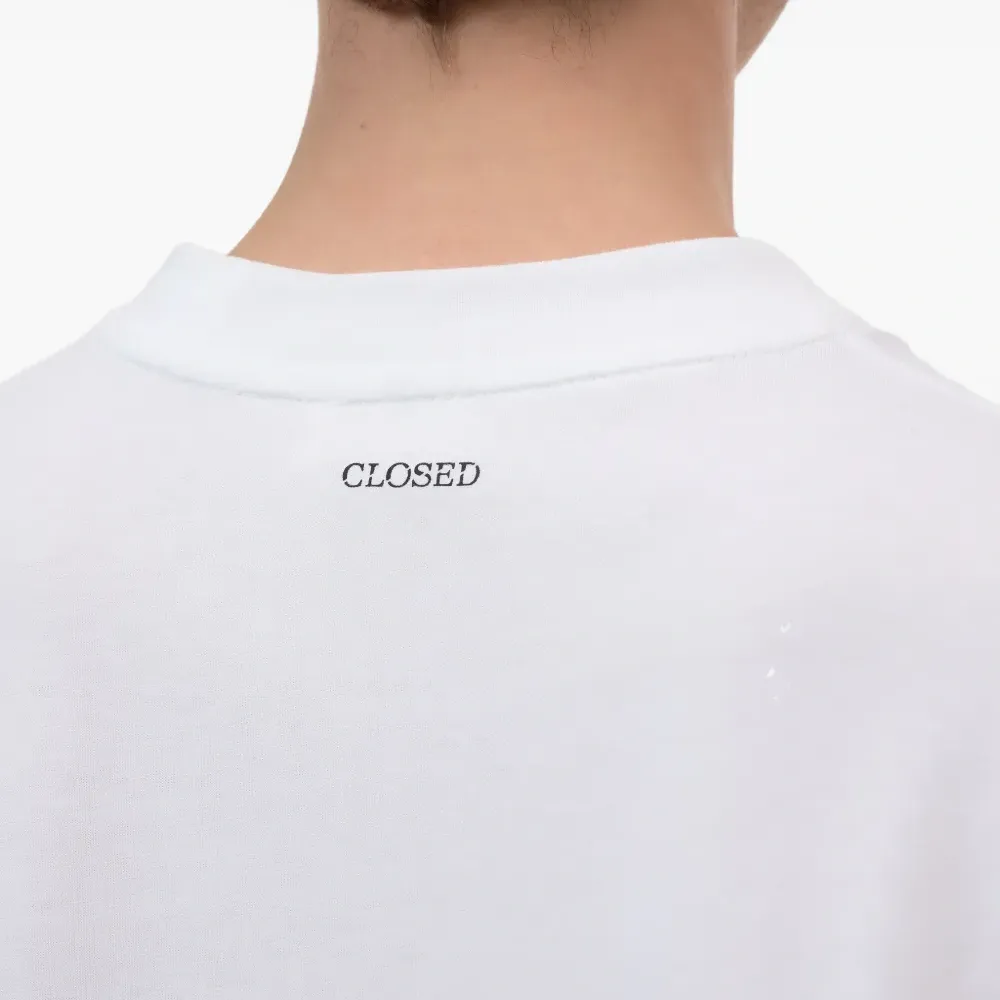 Футболка с графичным принтом Футболка с графичным принтом