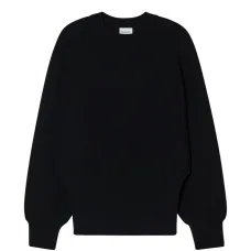 Джемпер с круглым вырезом и длинными рукавами