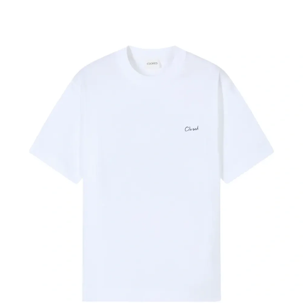 Футболка с логотипом