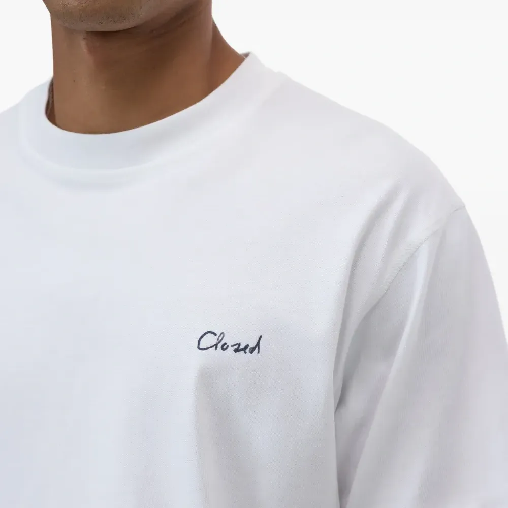 Футболка с логотипом