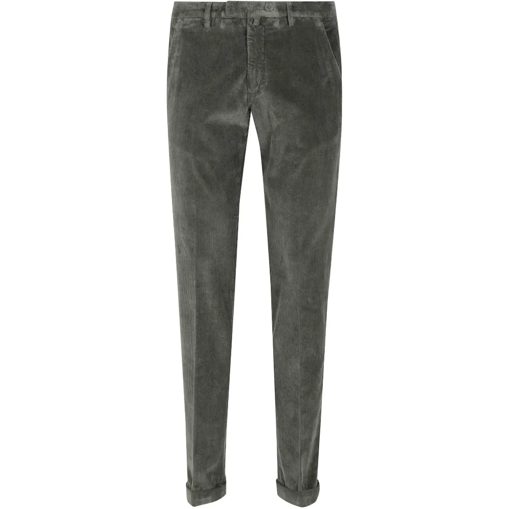 Вельветовые брюки с боковыми карманами