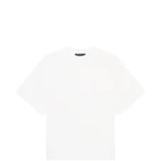 Футболка с вышитым логотипом