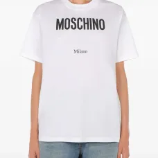 Футболка с логотипом