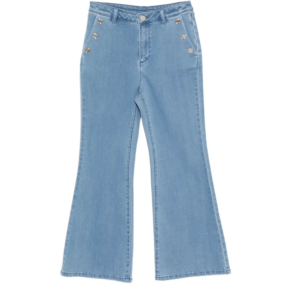 Джинсы с украшением в виде пуговиц